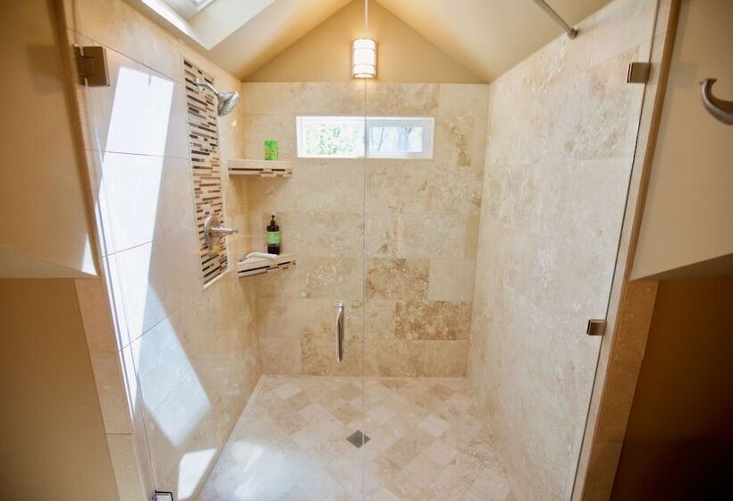 Mandala Springs Wellness Retreat Center