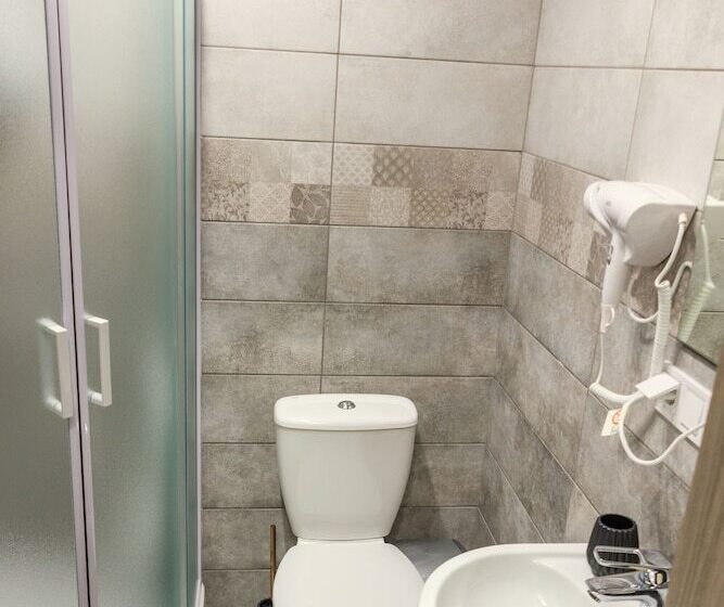 Opera Passage Hotel & Apartments