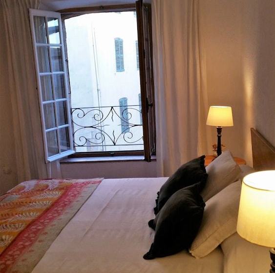 ペンション Ana S Guest House Chambre D Hôtes