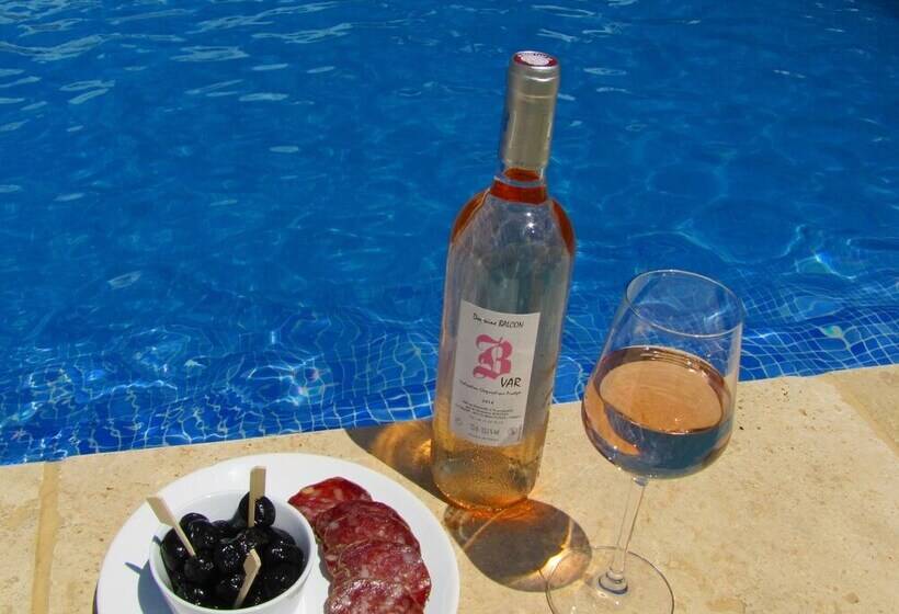 بنسيون Auberge Des Censiés