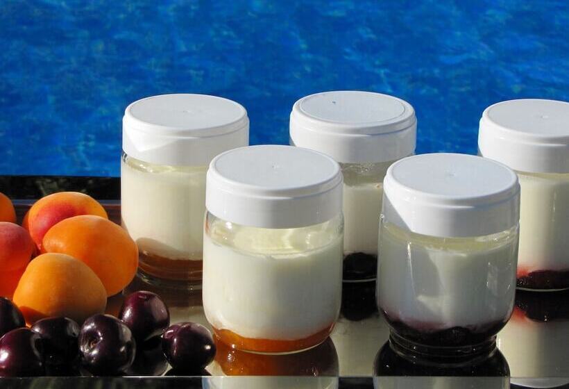 بنسيون Auberge Des Censiés