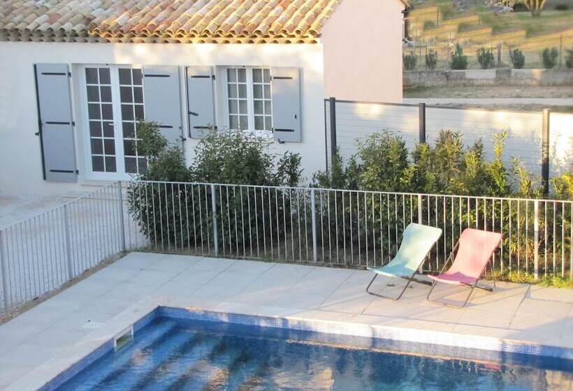 بنسيون Auberge Des Censiés