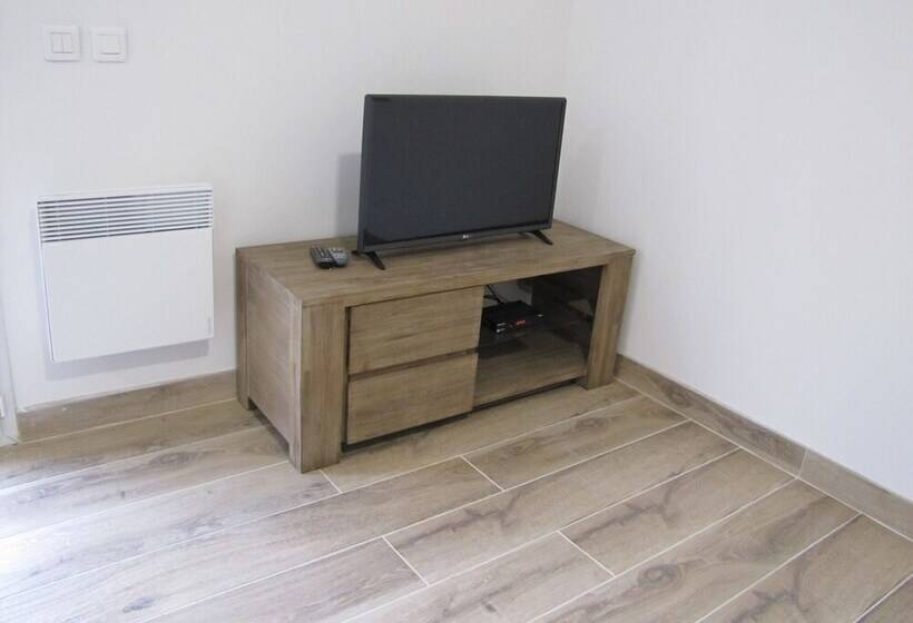 بنسيون Auberge Des Censiés