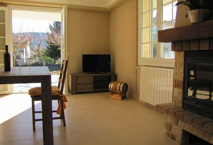 بنسيون Auberge Des Censiés