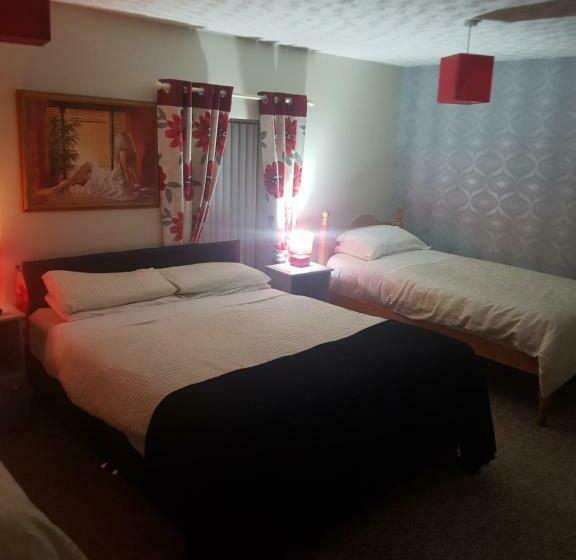 פנסיון Castle Inn