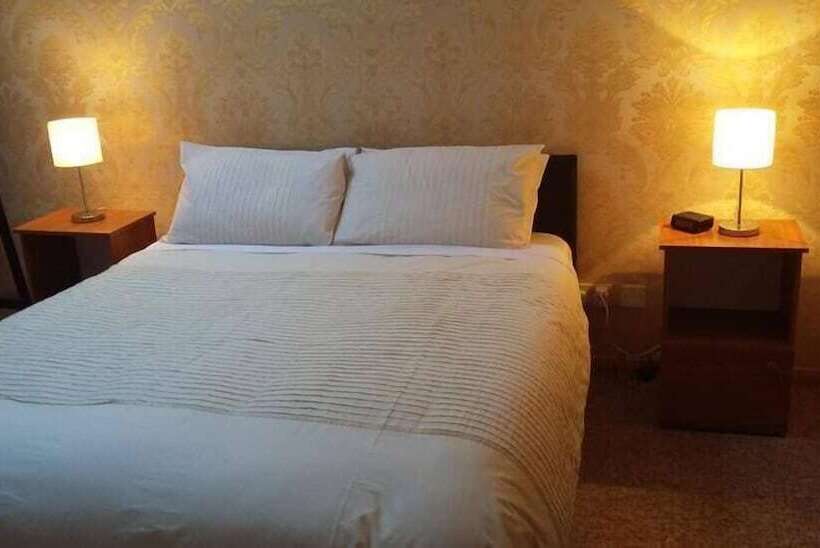 Пансион Castle Inn