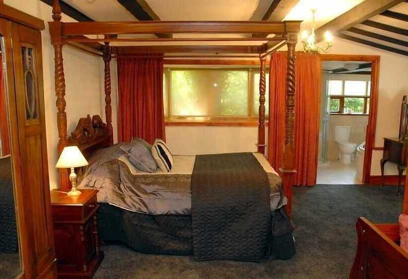 بنسيون Hopbine House