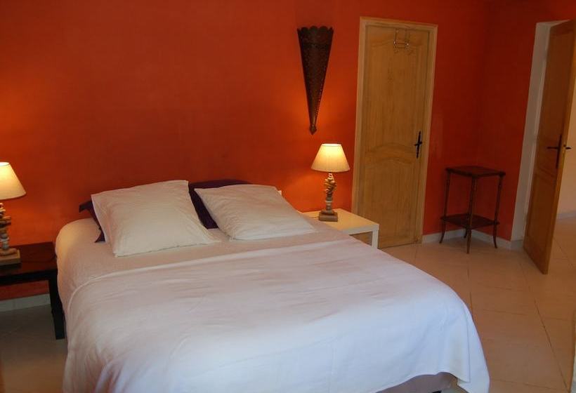 膳宿费 Les Gites Du Rocher Du Pieï