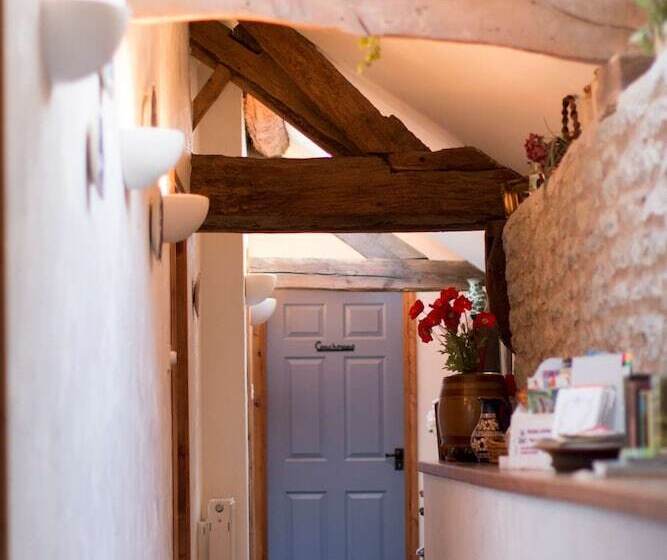 ペンション The George And Dragon Inn