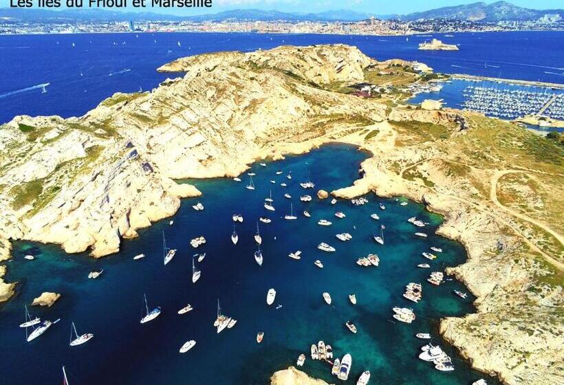 Rare   Escale Bicolore   Bas De Villa Privé Proche De Cassis   Piscine Chauffée Pendant L été