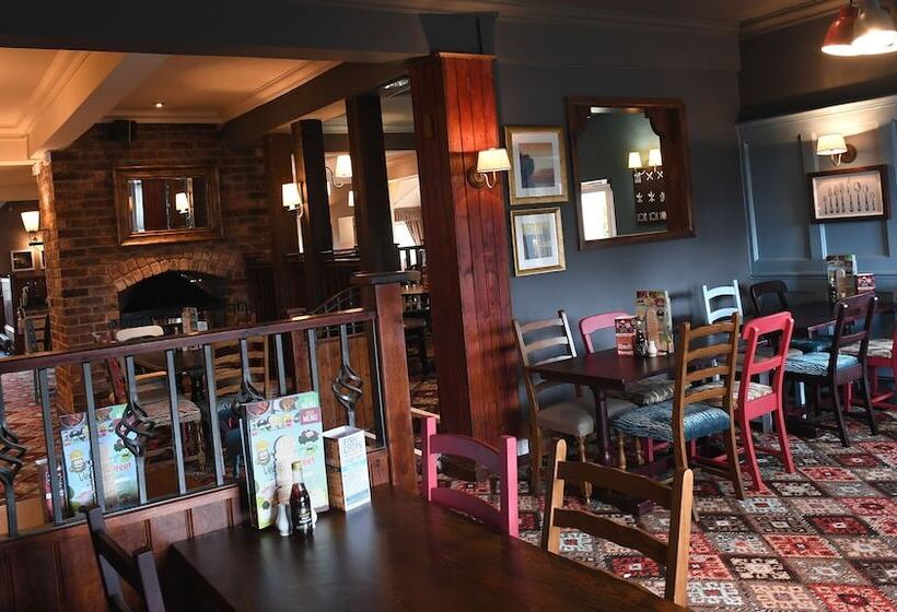 Spread Eagle, Gailey By Marston's Inns