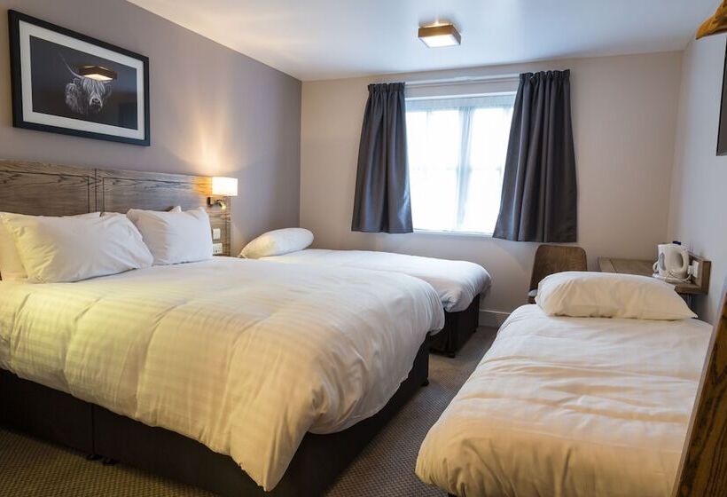 Spread Eagle, Gailey By Marston's Inns