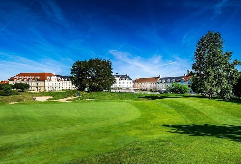 Staycity Aparthotels Near Disneyland Paris