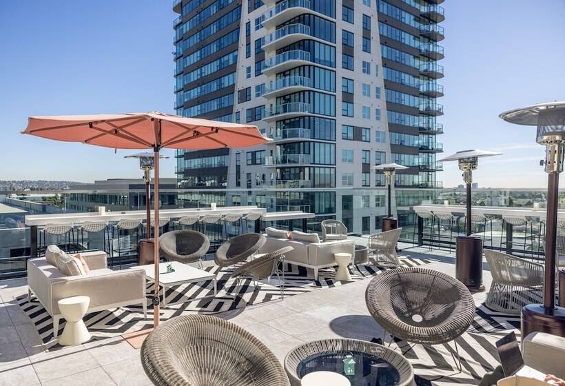 The Godfrey Hotel Hollywood