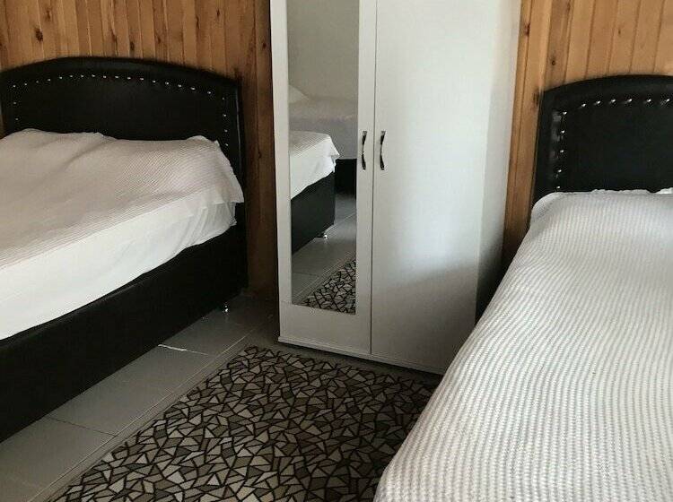 Assos Yenibahce Motel