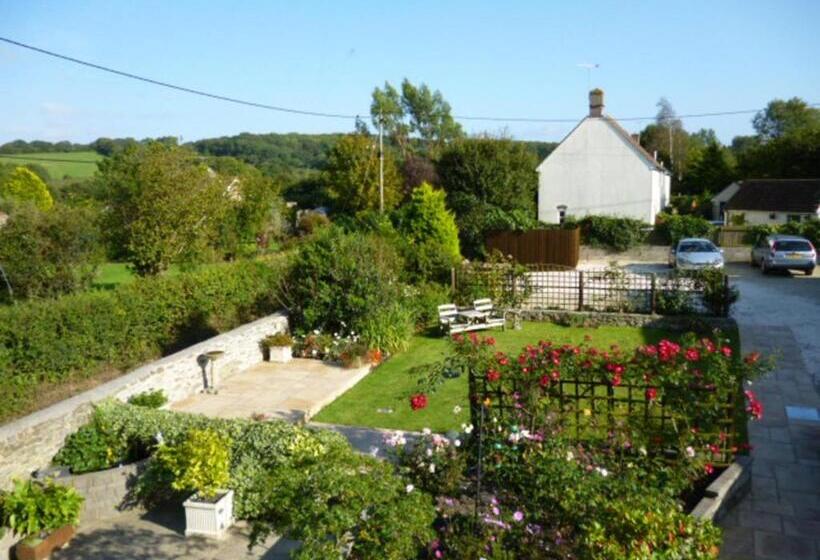 צימר Quiet Woman House