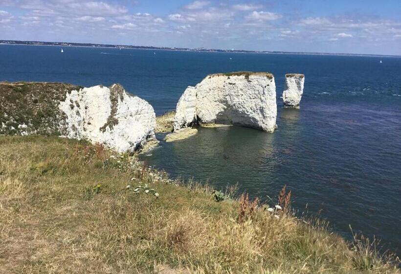 צימר Quiet Woman House