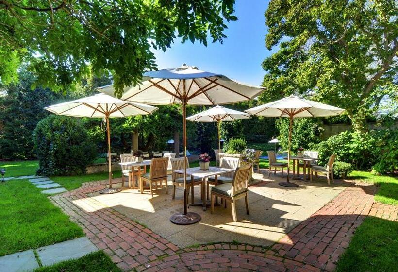 مبيت وإفطار The Baker House 1650