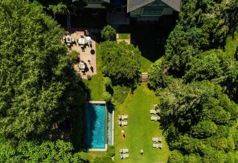 مبيت وإفطار The Baker House 1650