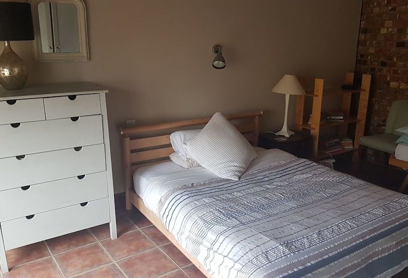 مبيت وإفطار The Granary