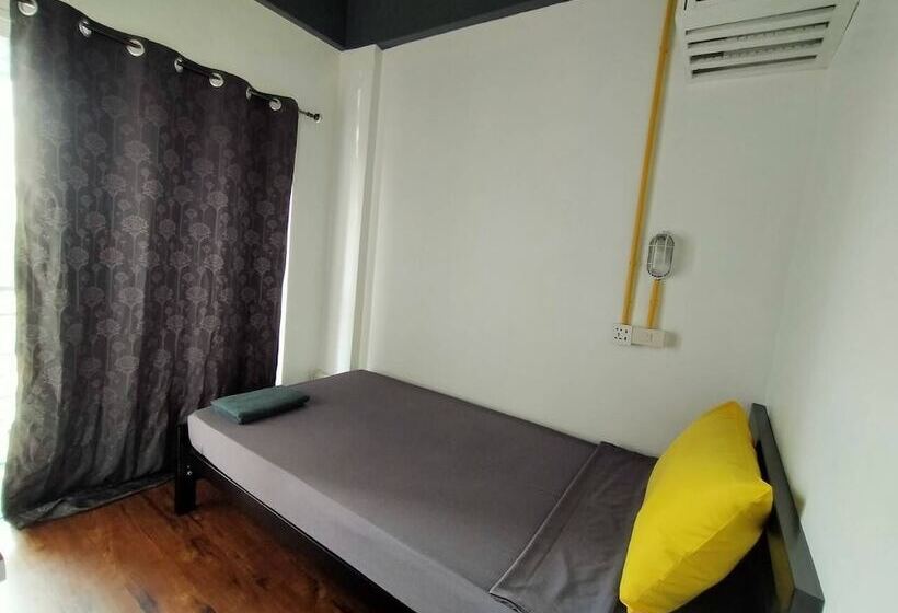 Best Bed Suvarnabhumi   Hostel