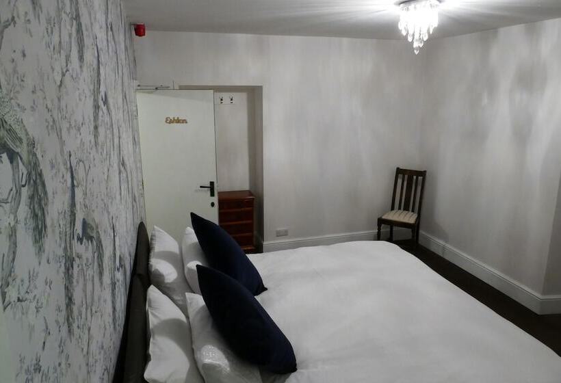 簡易ホテル The Victoria