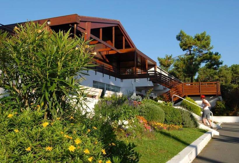 Отель Azureva Ronce Les Bains