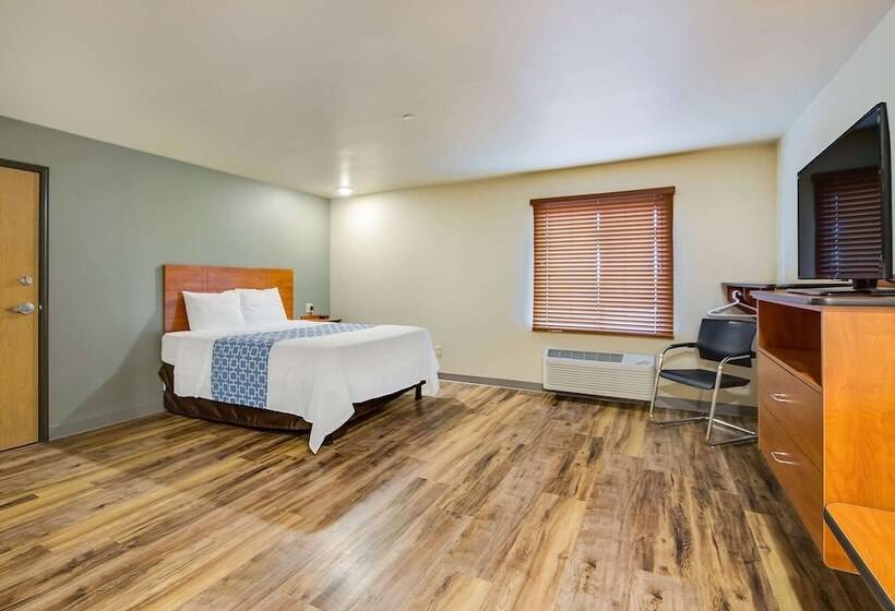 فندق Econo Lodge