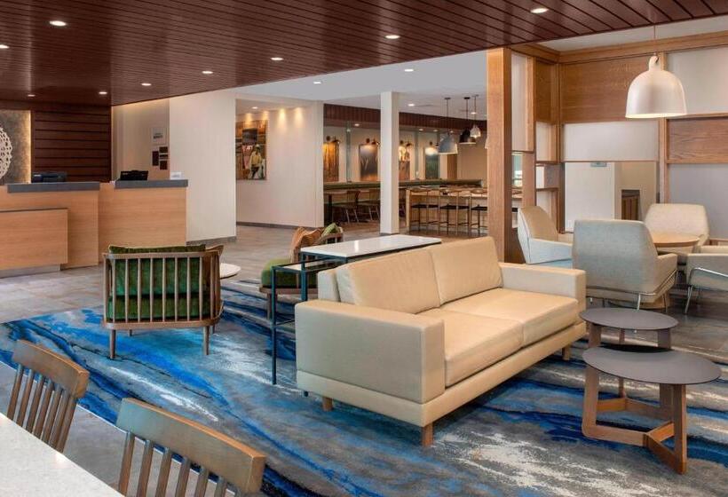 Отель Fairfield Inn & Suites By Marriott New Orleans Metairie