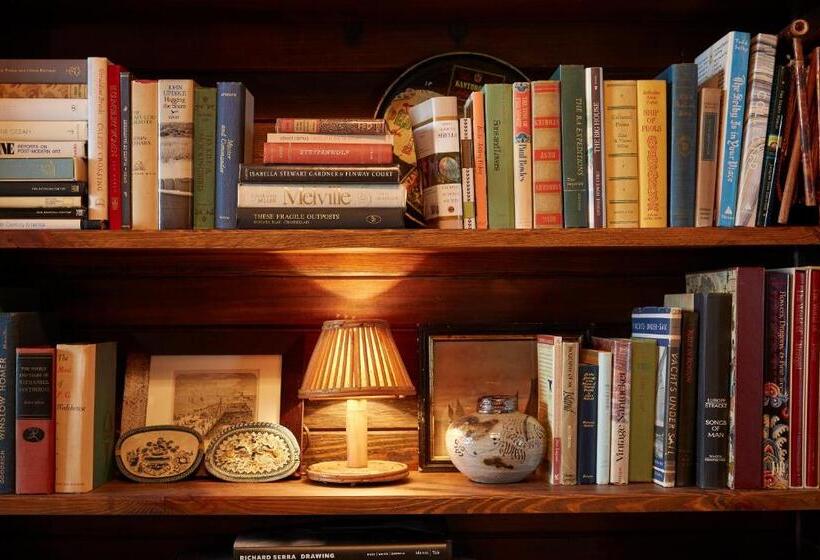 ホテル Greydon House