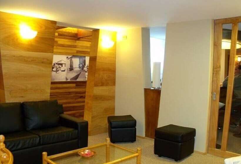 فندق Hosteria Entre Lagos