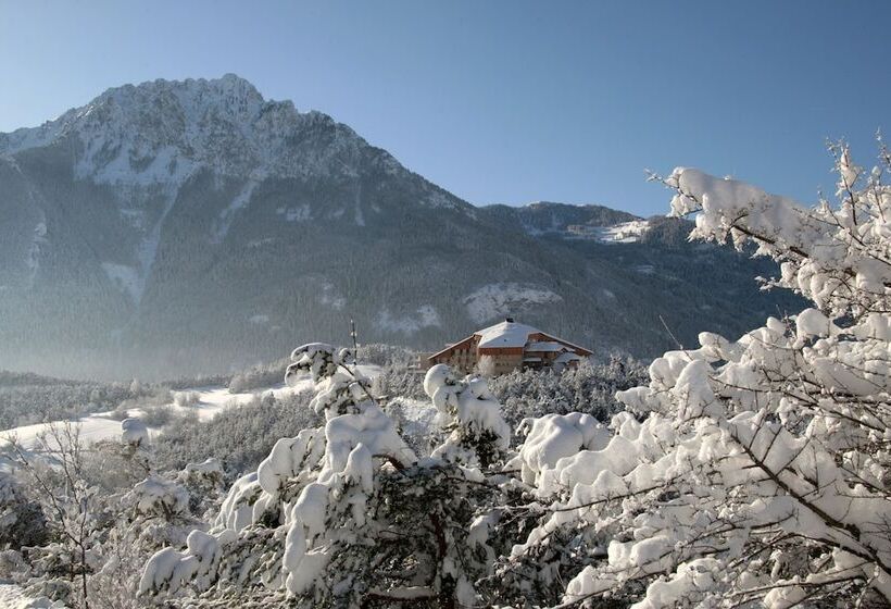 בית מלון כפרי Lou Riouclar