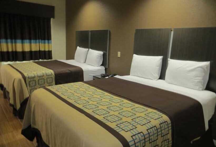 Отель Scottish Inn & Suites