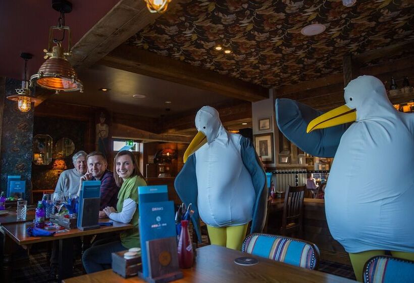 هتل The Amble Inn The Inn Collection Group