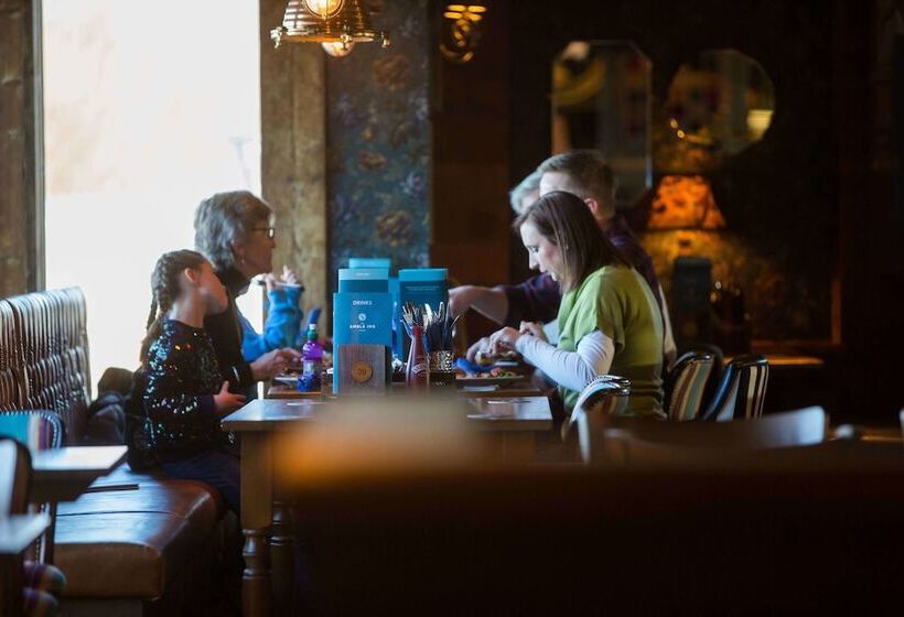 هتل The Amble Inn The Inn Collection Group