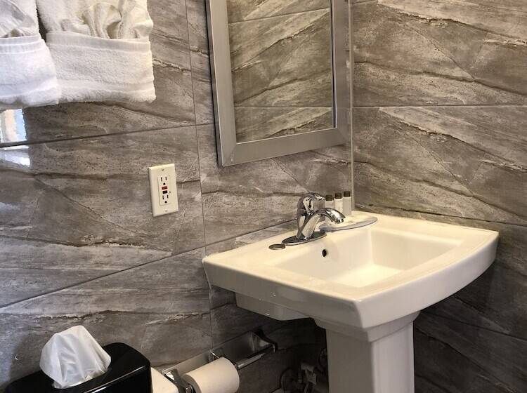 בית מלון כפרי The Vue Express @ 39th Street