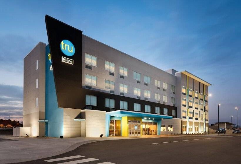 فندق Tru By Hilton Milwaukee Brookfield