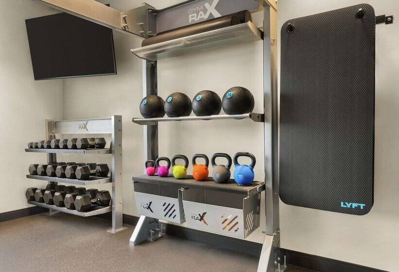 فندق Tru By Hilton Milwaukee Brookfield