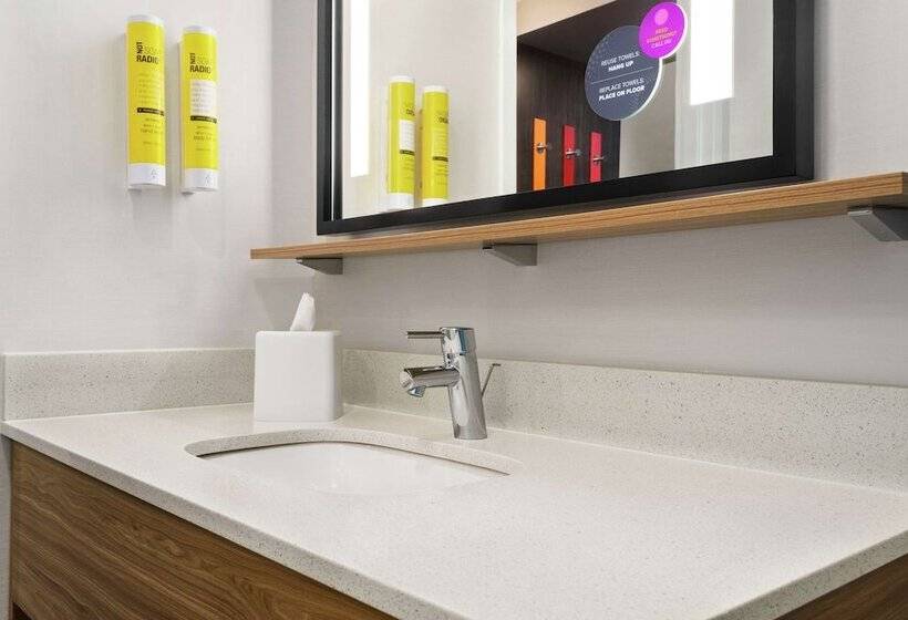 فندق Tru By Hilton Milwaukee Brookfield