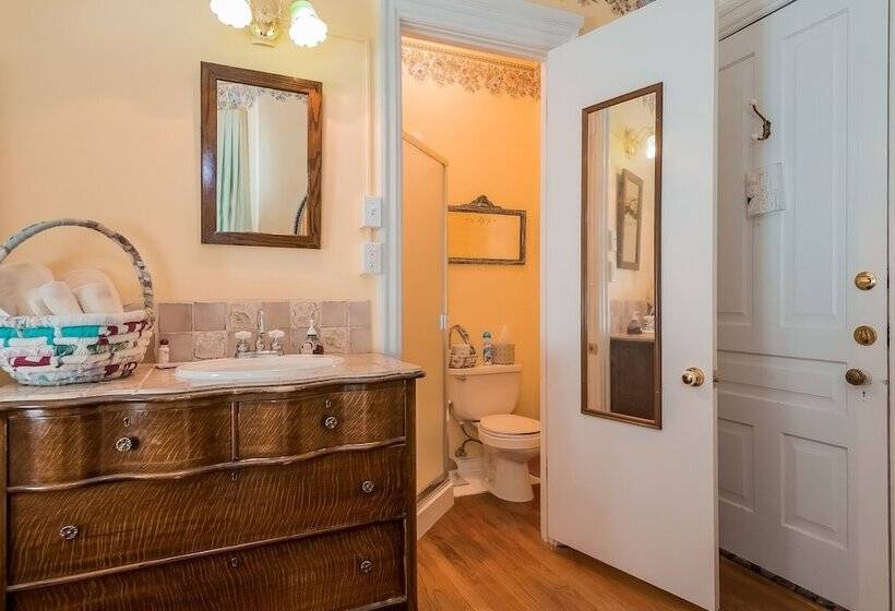 Kingsley House Bed & Breakfast