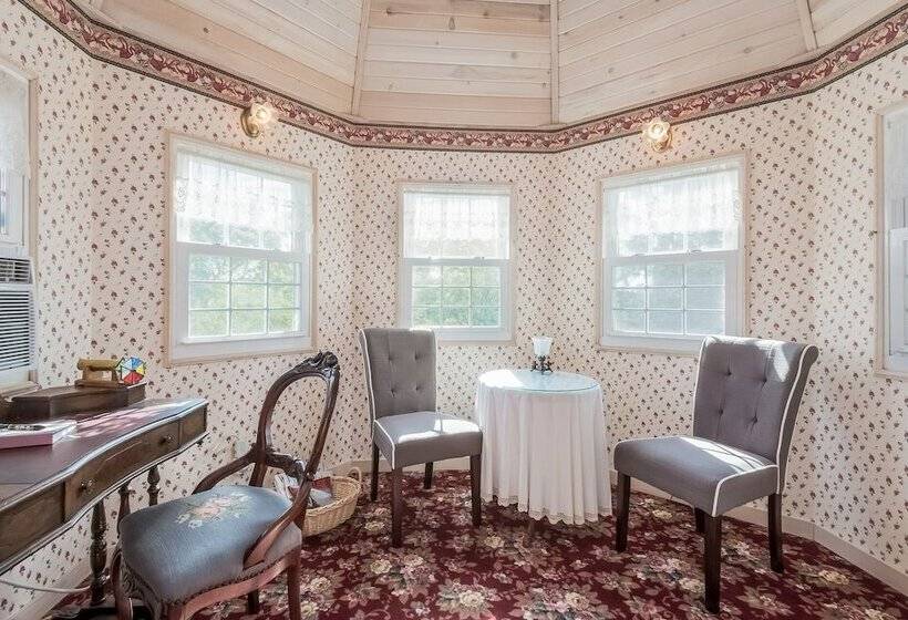 Kingsley House Bed & Breakfast