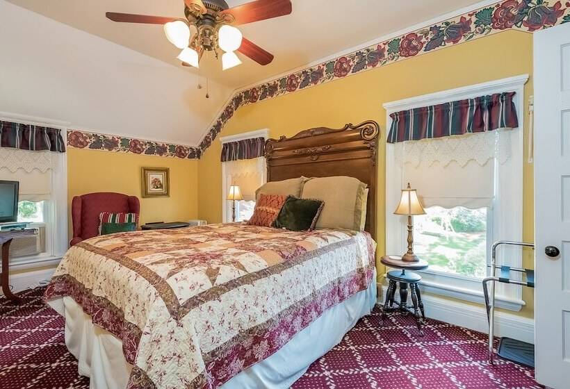 Kingsley House Bed & Breakfast