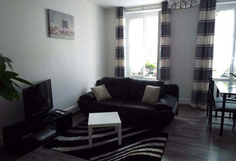 Le Logis Du Château