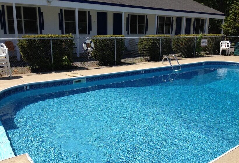 Marvin Gardens Motel