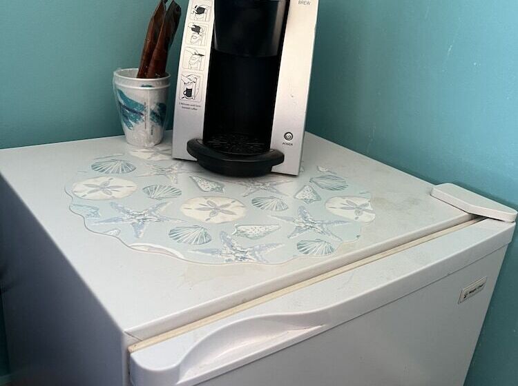 Marvin Gardens Motel