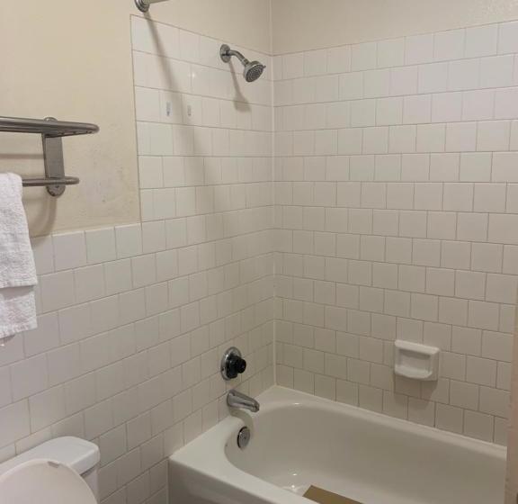 فندق على الطريق Lancaster Inn