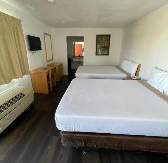 모텔 Palms Inn & Suites