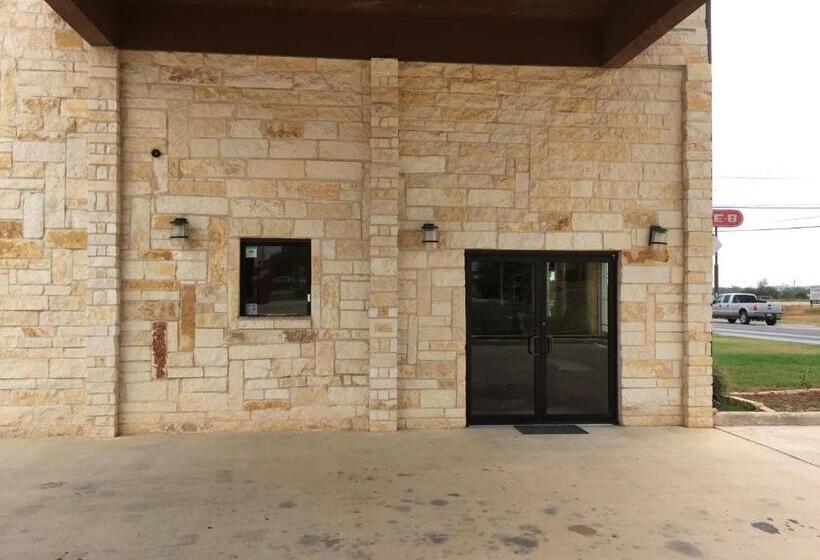 모텔 Pearsall Inn And Suites