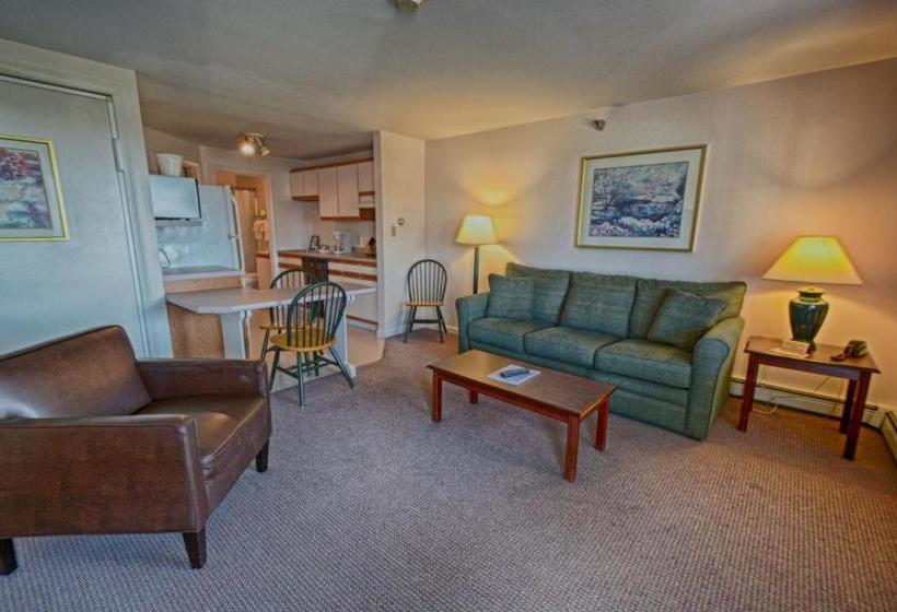 Мотель The Garrison