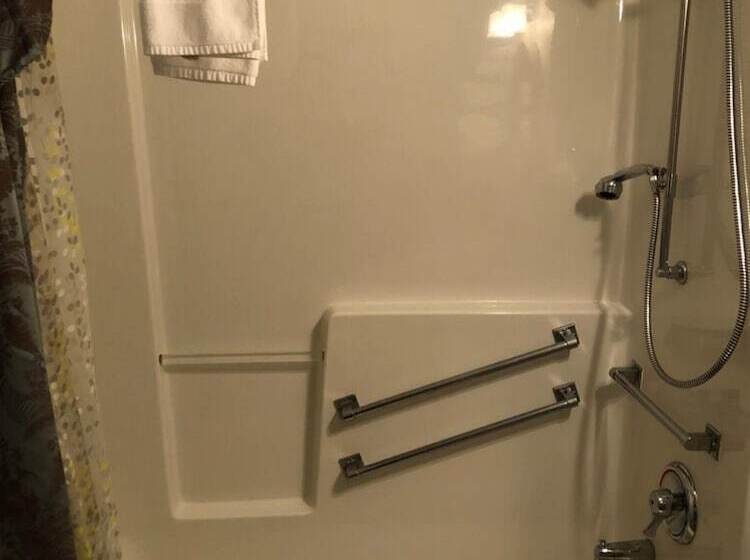 펜션 Central House Inn